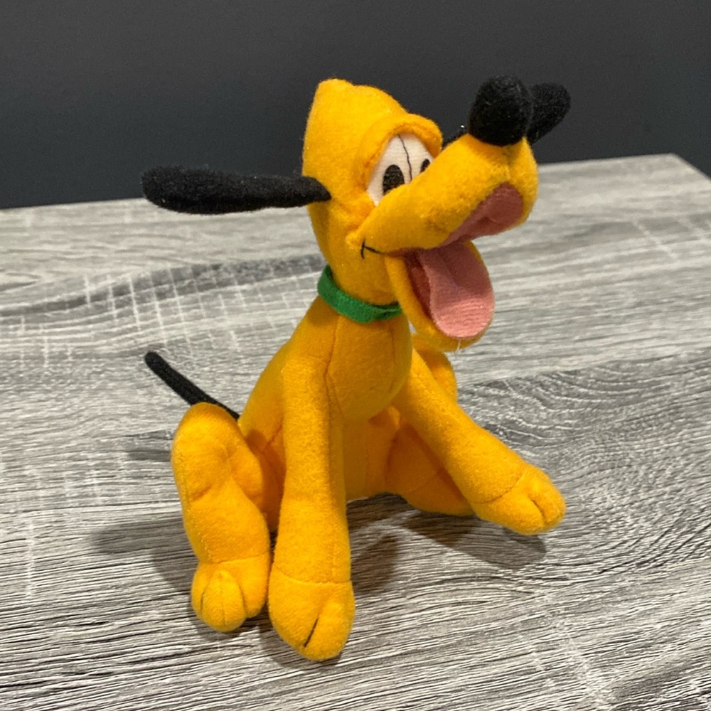 Disney: Pluto - 5” Miniature Plush Toy